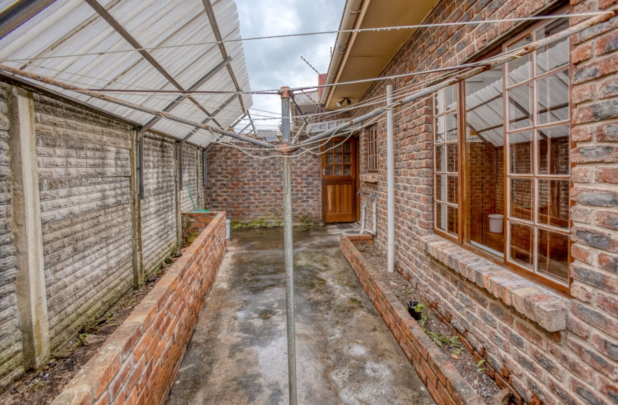 2 Bedroom Property for Sale in Quigney Eastern Cape